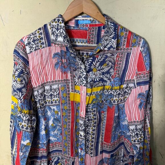 J. McLaughlin Brit Linen Long Sleeve Button Down in Palm Park Size Medium - Picture 13 of 13